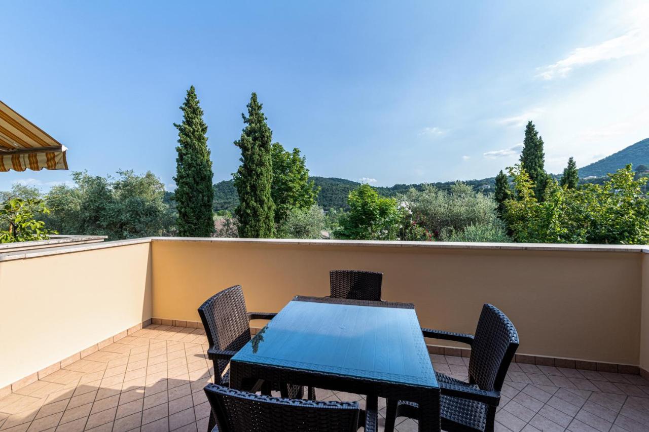 Apartamento Kastel'S House Roe Exterior foto